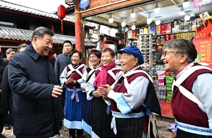 习近平在云南丽江市考察调研