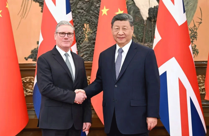 习近平会见英国首相斯塔默